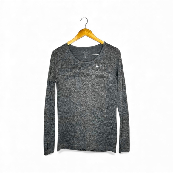 NIKE Women’s Gray DRI-FIT Knit Mesh Running Long Sleeve Active Top Size Medium - Picture 3 of 14
